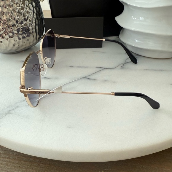 NWT Quay Australia Main Character Sunglasses - Picture 3 of 6